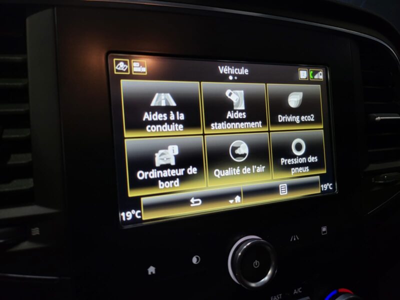 RENAULT MEGANE IV 1.5 BluedCi 115cv Business EDC7 1ère Main // RADAR-AV-AR/BLUETOOTH/GPS