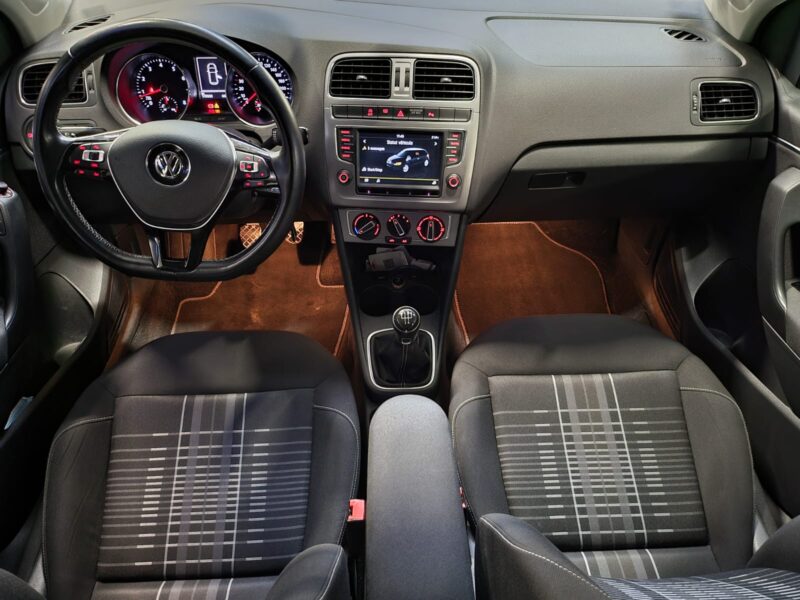 VOLKSWAGEN POLO 5 1.2 TSI 16V 90CH LOUNG / GPS + RADAR + PHARE AUTO