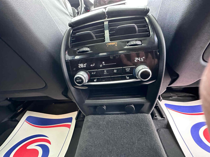 B.M.W. 6 Gran Turismo 2017