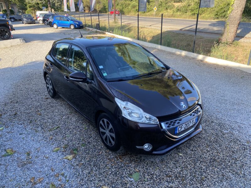 PEUGEOT 208 I 2012