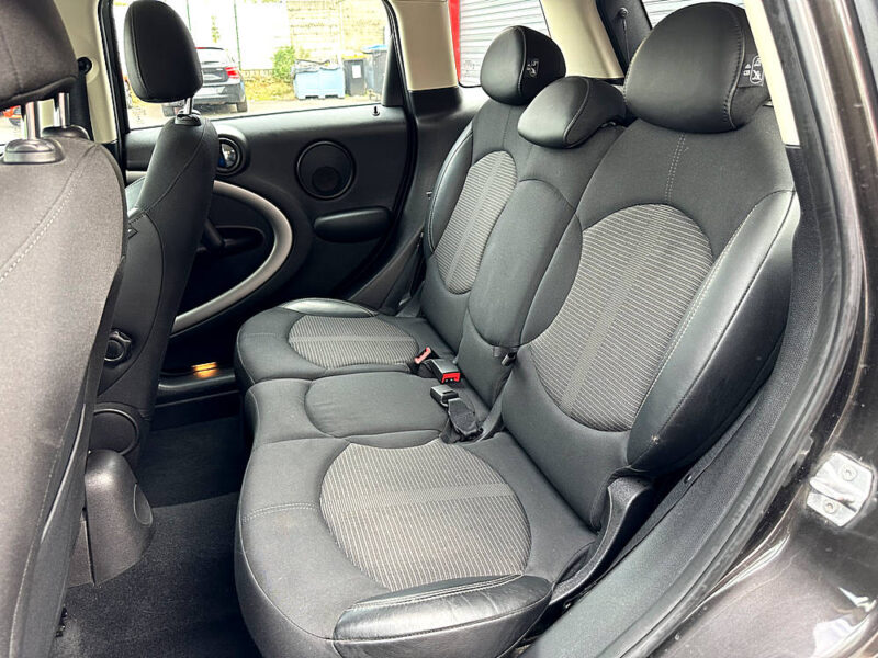 MINI MINI COUNTRYMAN 2016