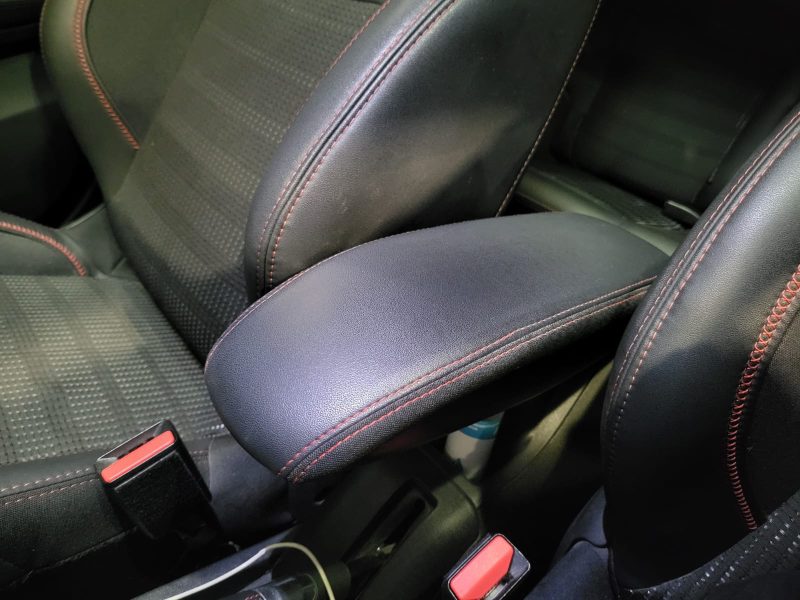 1.2 THP 110cv GT LINE / TOIT PANO / CARPLAY 