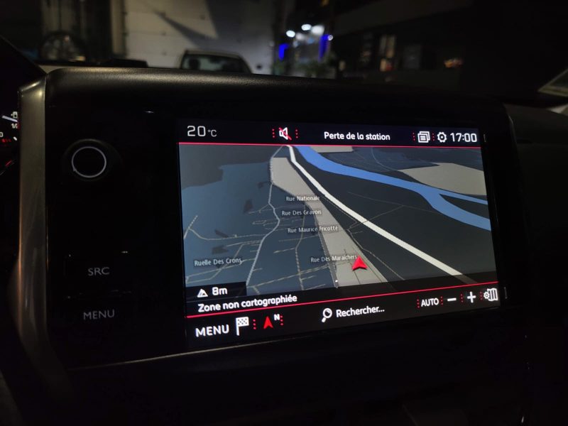 1.2 THP 110cv GT LINE / TOIT PANO / CARPLAY 