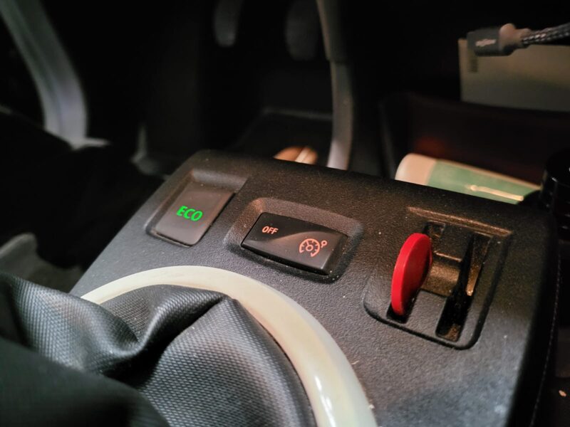 0.9 TCe 90cv ZEN / RADAR AR / LIMITEUR