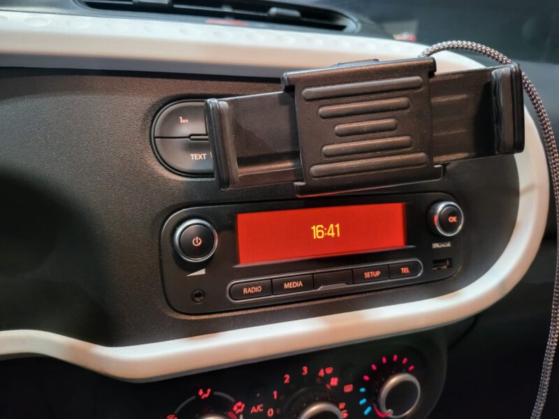 0.9 TCe 90cv ZEN / RADAR AR / LIMITEUR