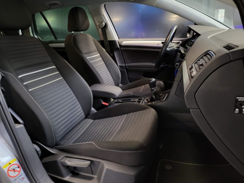 VOLKSWAGEN GOLF 7 CUP 1.4 TSI 122cv / GPS+SIEGE CHAUFFANT+AIDE AU PARKING