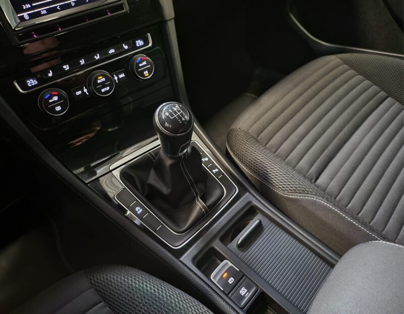 VOLKSWAGEN GOLF 7 CUP 1.4 TSI 122cv / GPS+SIEGE CHAUFFANT+AIDE AU PARKING