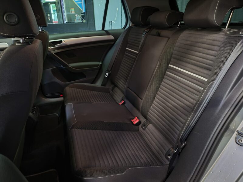 VOLKSWAGEN GOLF 7 CUP 1.4 TSI 122cv / GPS+SIEGE CHAUFFANT+AIDE AU PARKING