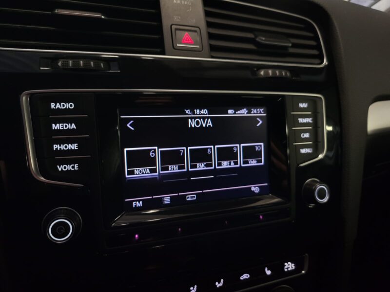 VOLKSWAGEN GOLF 7 CUP 1.4 TSI 122cv / GPS+SIEGE CHAUFFANT+AIDE AU PARKING