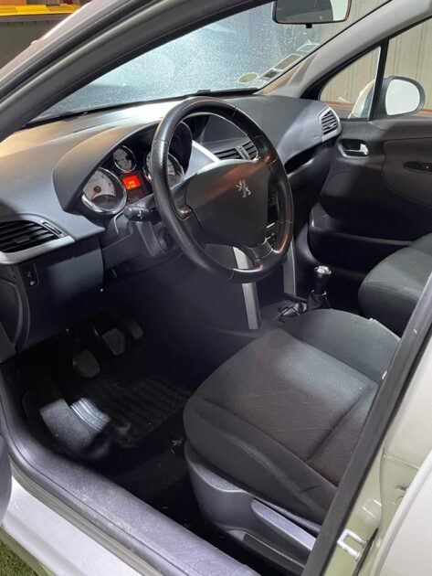 PEUGEOT 207 SW 2008
