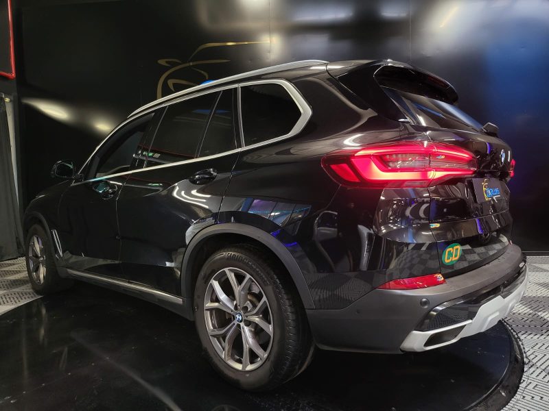 BMW X5 25d X-DRIVE X-LINE 231cv 1ER MAIN TOIT OUVRANT / CUIR CHAUFF ELECT MEMOIRE / TETE HAUT
