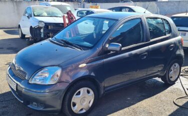 TOYOTA YARIS 2004