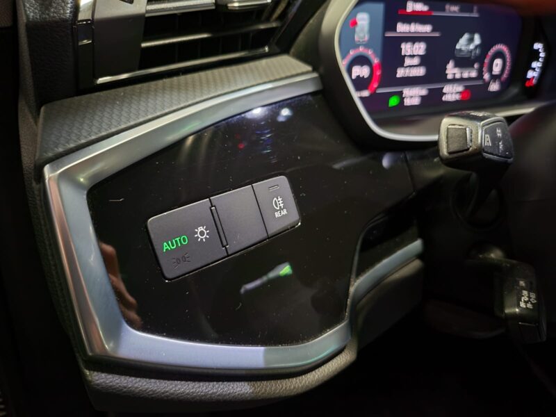 AUDI Q3 Sportback 35 TFSI 150cv DESIGN S TRONIC 2EME MAIN / APPLE CARPLA