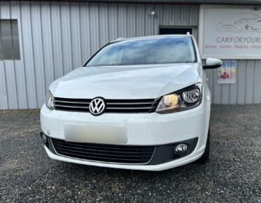 VOLKSWAGEN TOURAN 2013
