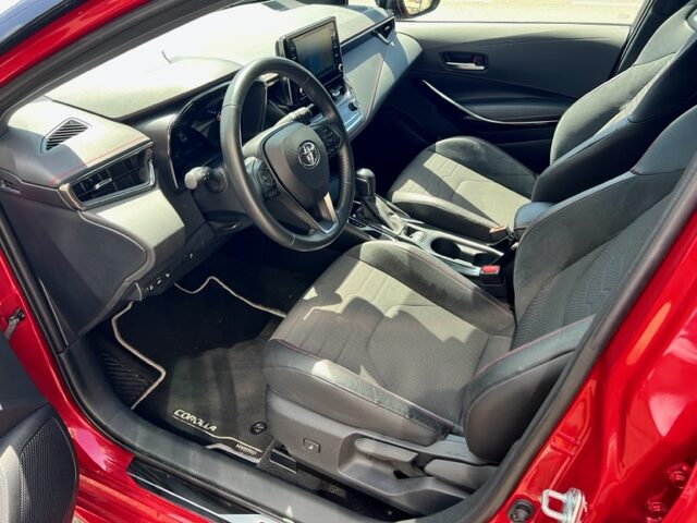 TOYOTA COROLLA HYBRID COLLECTION 122H