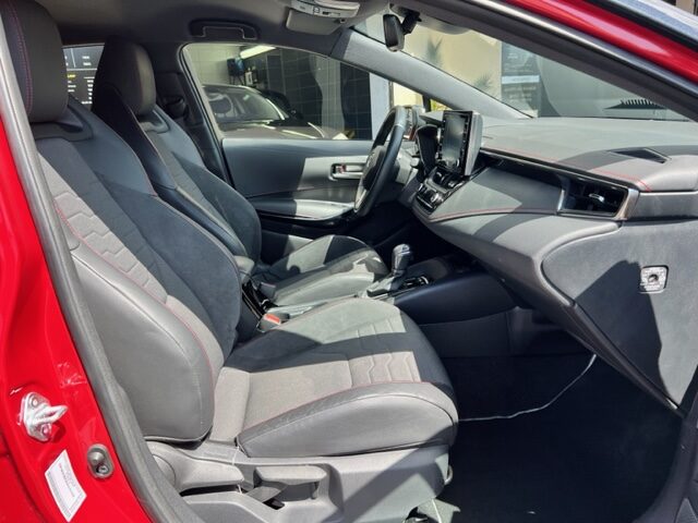 TOYOTA COROLLA HYBRID COLLECTION 122H