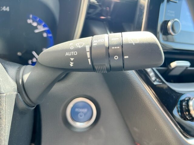 TOYOTA COROLLA HYBRID COLLECTION 122H