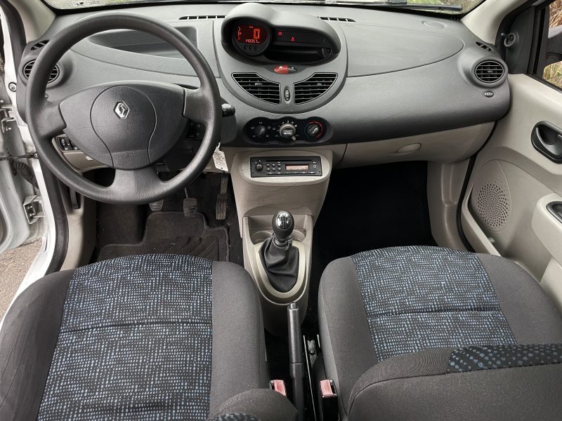 RENAULT TWINGO II 2008