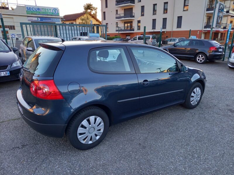 VOLKSWAGEN GOLF V 1.4 75 CV