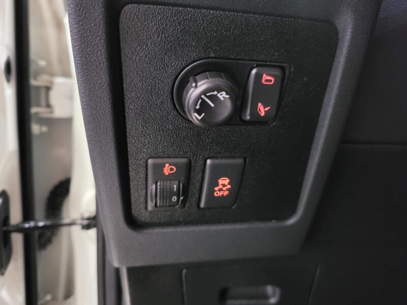 NISSAN QASHQAI+2 1.5 dCi 110cv Optima 7 Places BVM6 // ATTELAGE/RADAR-AR/BLUETOOTH