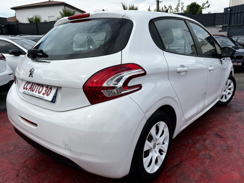 PEUGEOT 208 I 2015