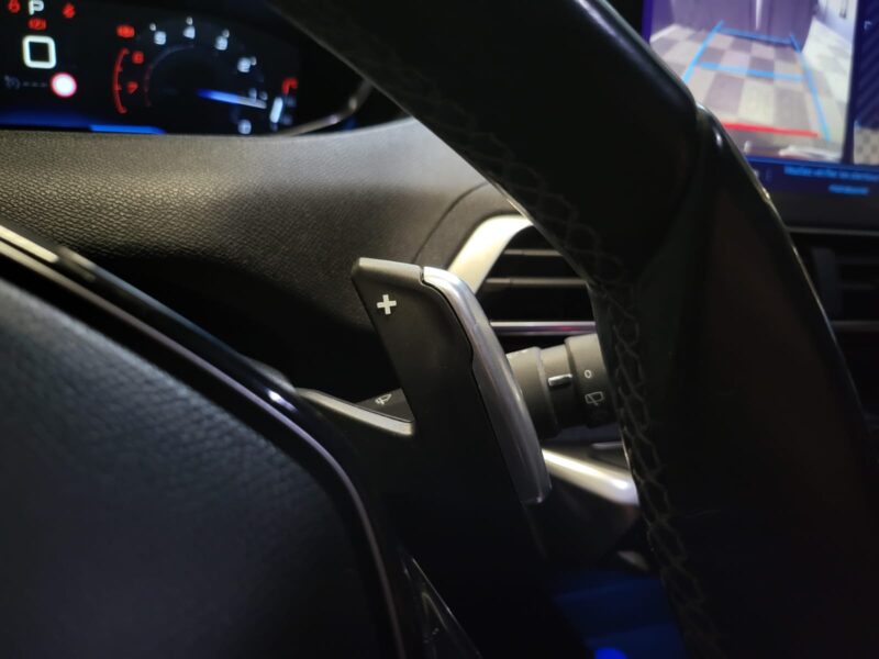 PEUGEOT 3008 II 1.6 THP 165cv ALLURE EAT6 I-COCKPIT / TOIT NOIR / CAMERA / ENTRETIEN PEUGEOT