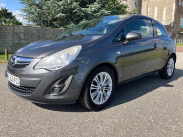 OPEL CORSA D 2012