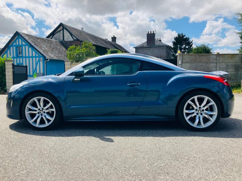 PEUGEOT RCZ 2010