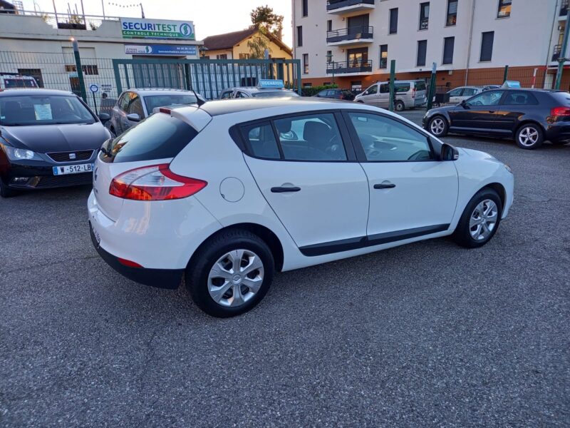 RENAULT MEGANE III 1.6 16V 101 CV 