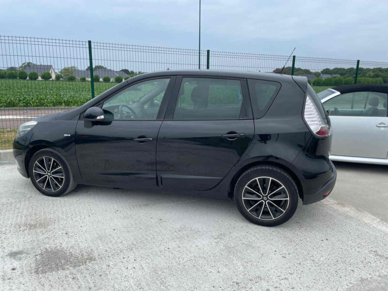 RENAULT SCÉNIC III 2013