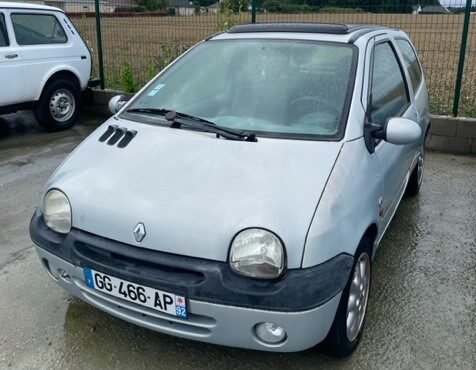 RENAULT TWINGO I 2001