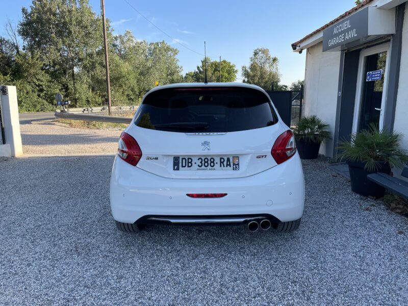 PEUGEOT 208 I 2013