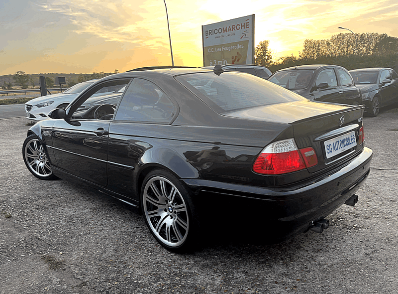 年末のプロモーション特価！ Voiture Occasion BMW M3 2004 MONTLOUIS SUR LOIRE 37270 pas ミニカー