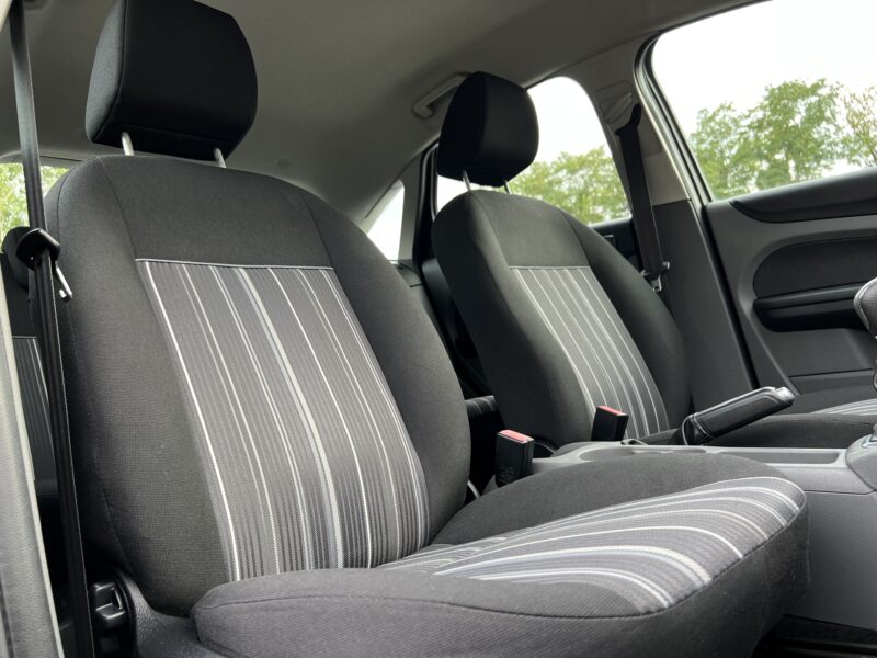 FORD FOCUS II PHASE 2 1.6 TDCI 90 Cv - Garantie1an