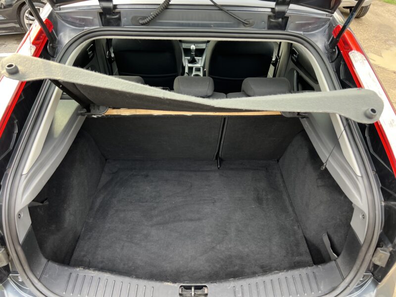 FORD FOCUS II PHASE 2 1.6 TDCI 90 Cv - Garantie1an