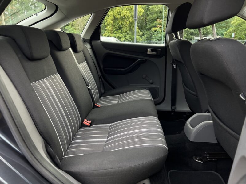 FORD FOCUS II PHASE 2 1.6 TDCI 90 Cv - Garantie1an