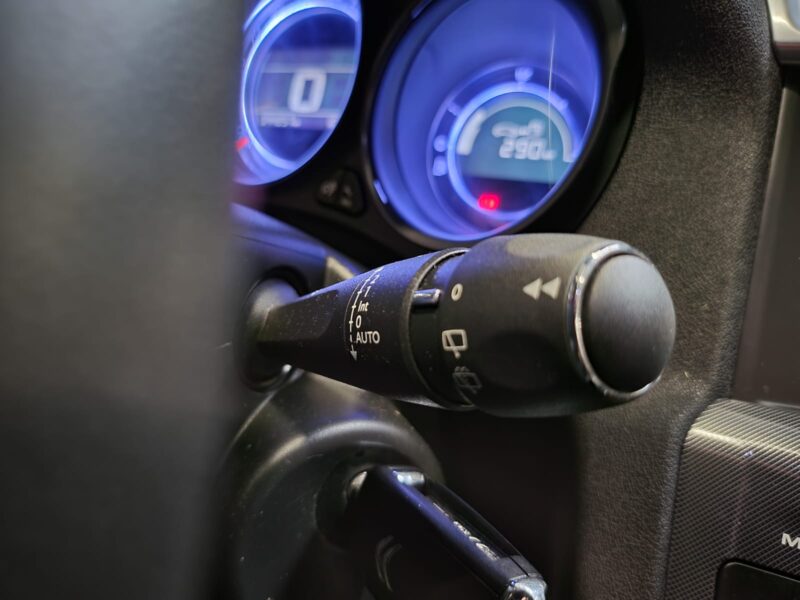 CITROEN C4 II 1.6 HDi 115cv BUSINESS /SIEGES CHAUFFANTS+GPS+AIDE AU PARKING/