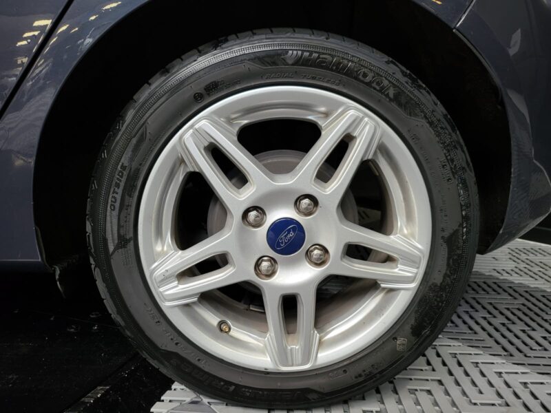 FORD FIESTA VI 1.0 EcoBoost 100cv TITANIUM