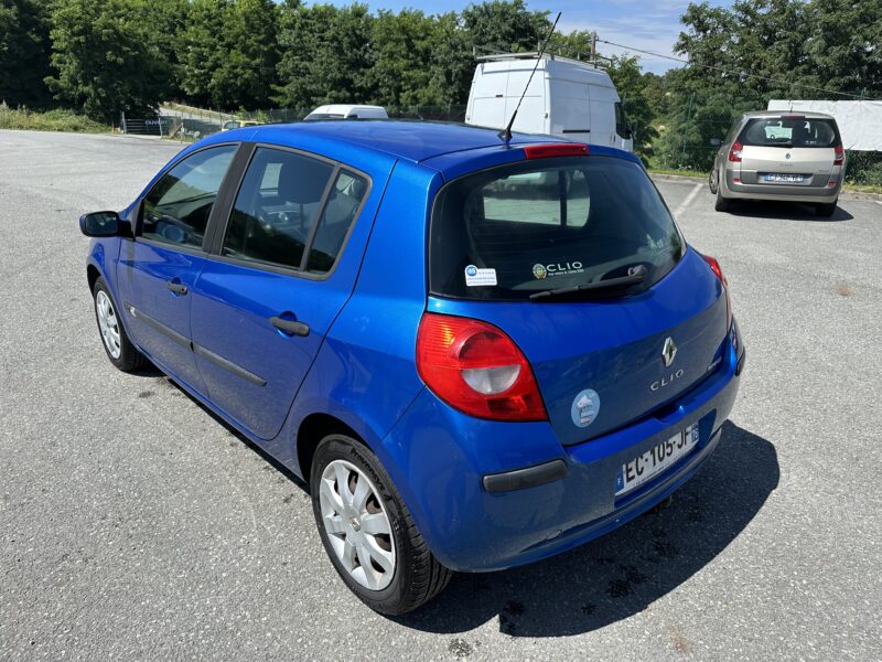 RENAULT CLIO 2006