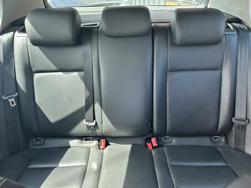 VOLKSWAGEN GOLF VI 2010