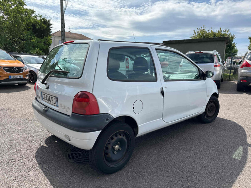 RENAULT TWINGO I 2004