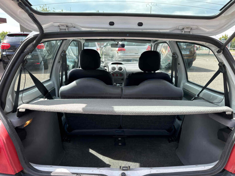 RENAULT TWINGO I 2004