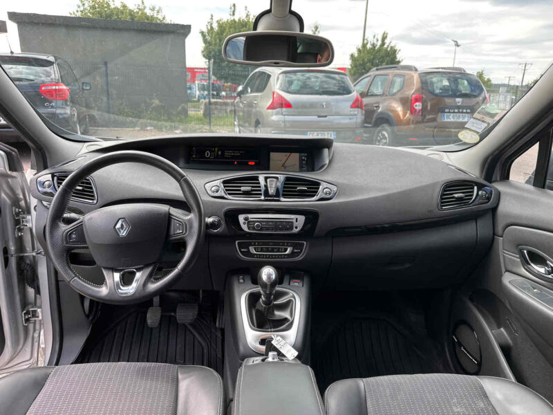 RENAULT GRAND SCÉNIC III 2013