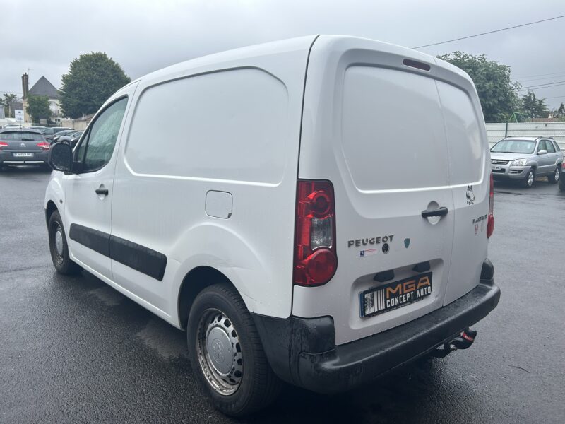PEUGEOT PARTNER Camionnette/Monospace 2010