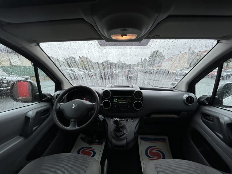 PEUGEOT PARTNER Camionnette/Monospace 2010