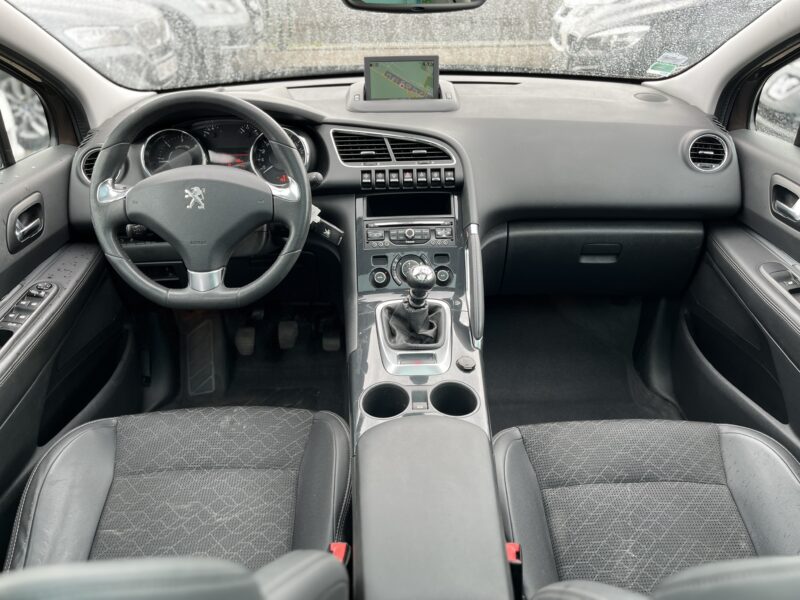 PEUGEOT 3008 Monospace 2014