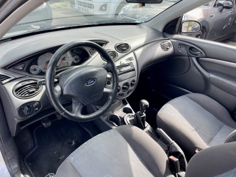 FORD FOCUS I 2003
