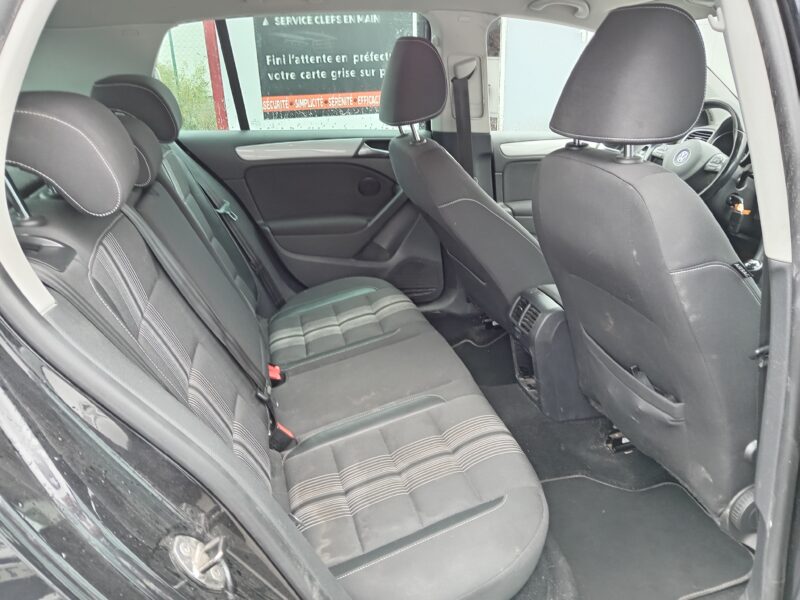 VOLKSWAGEN GOLF VI 2012