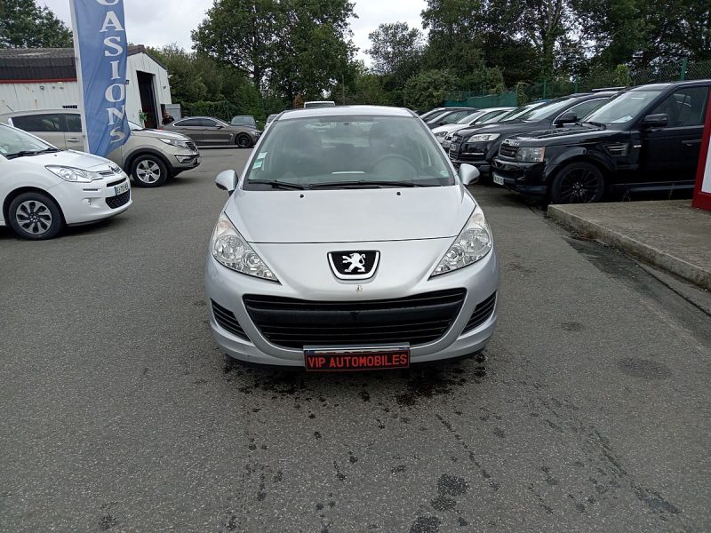PEUGEOT 207 2010