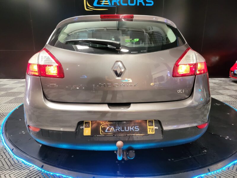 RENAULT MEGANE III 1.5 dCi 110cv Business EDC 84000kms // RADAR AV-AR/BLUETOOTH/ATTELAGE